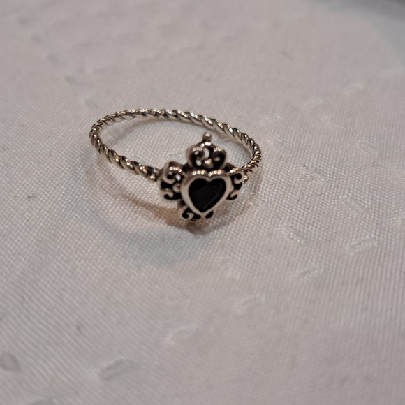 NEW 925 Sterling Heart/Cross Ring Fine Jewelry Black Stone Size 6 Boutique - Picture 2 of 11
